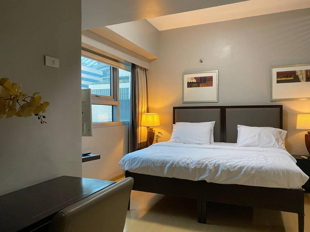 Avant At The Fort By Urban Realty มะนิลา ภายนอก รูปภาพ