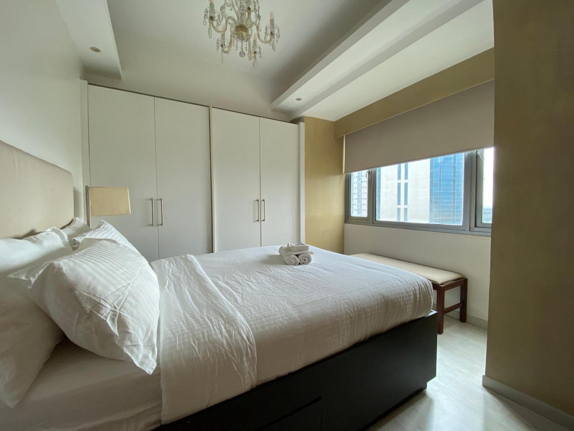 Avant At The Fort By Urban Realty มะนิลา ภายนอก รูปภาพ