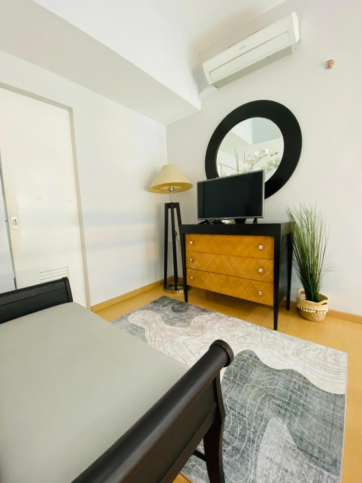 Avant At The Fort By Urban Realty มะนิลา ภายนอก รูปภาพ