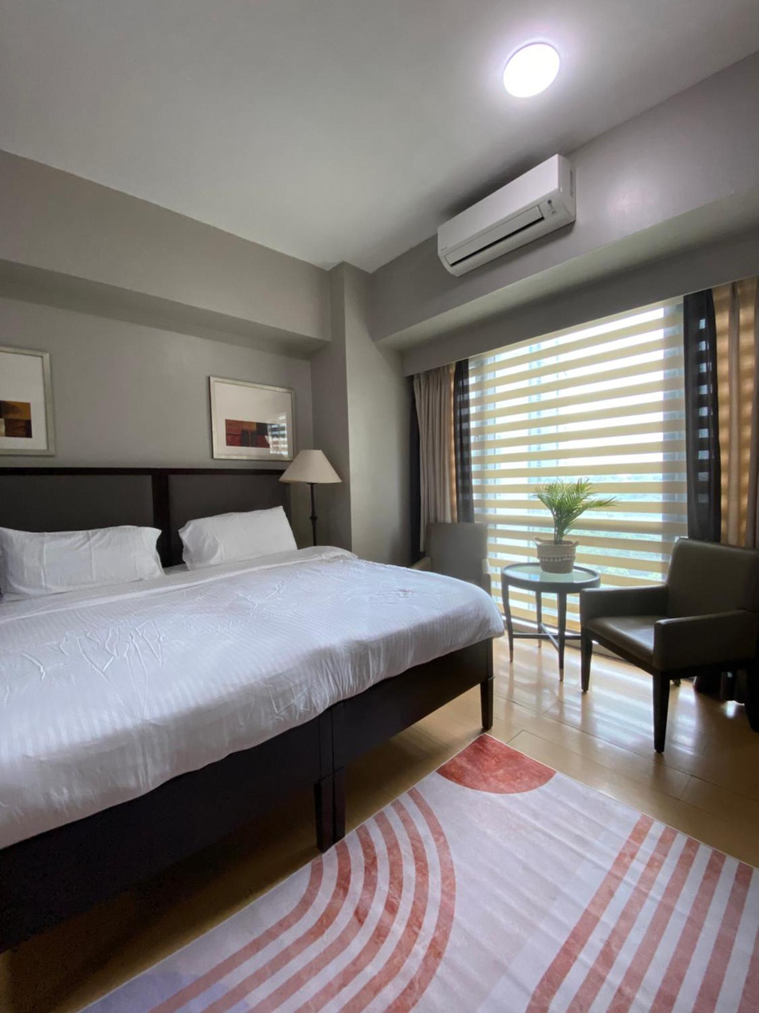 Avant At The Fort By Urban Realty มะนิลา ภายนอก รูปภาพ
